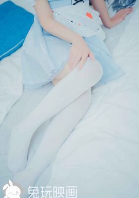 年轻女教师4